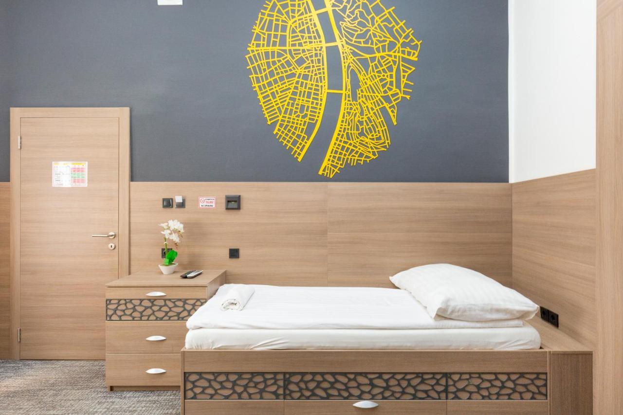 E14 Design Hostel Budapest Exterior photo